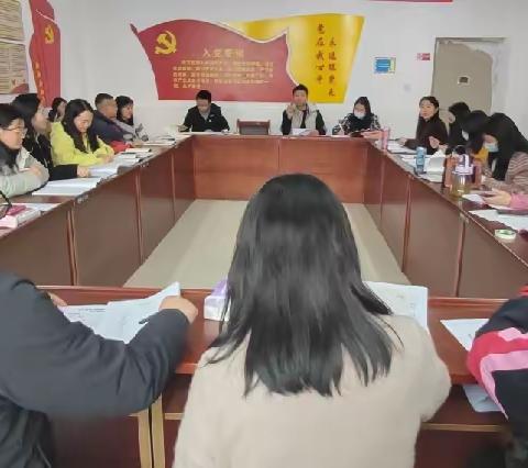 幼儿师范系党支部组织学习《党的二十大报告学习辅导百问》