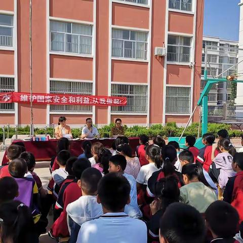 学习表彰再奋进，蓄势待发攀高峰——丰阳镇峨庄完小举行教育教学质量提升动员大会