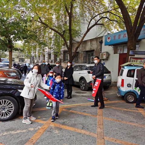 孩子，请大步前行！我们为你保驾护航