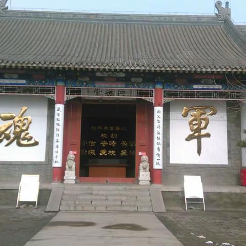 参观保定军校纪念馆，重温近代史和现代史。又受到一次爱国主义教育。