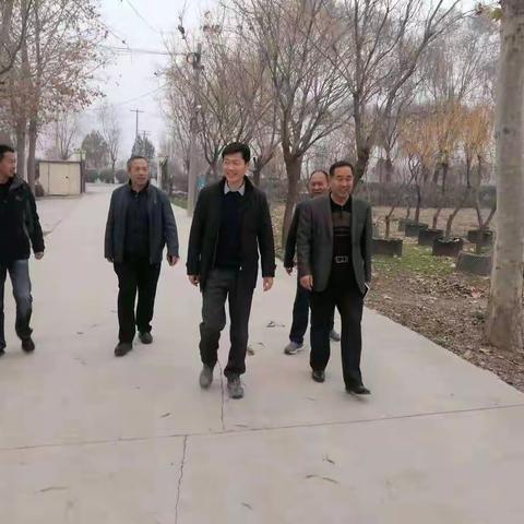谢广江场长到国有苗圃工作部调研指导工作