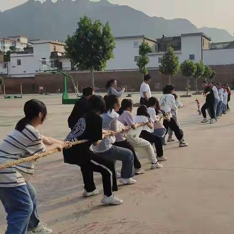 学习新思想  做好接班人-----固新中心小学春季开学第一课