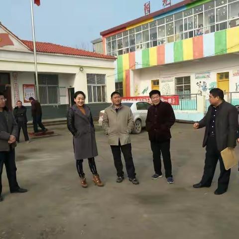 市林业局局长宋孟欣一行到九街镇调研脱贫攻坚工作