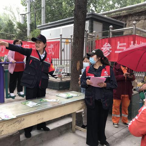 【文明新风尚 泉山来打样】—北村社区网格员助力垃圾分类宣传