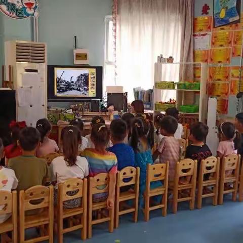 人之初教育集团 华润幼儿园 “防震紧急逃生演练”