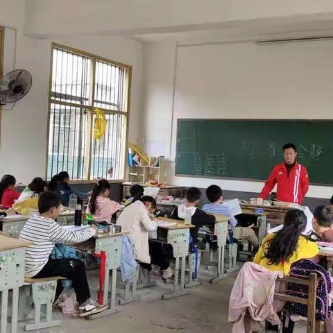 学校考试，家长监考，齐抓共管常态化