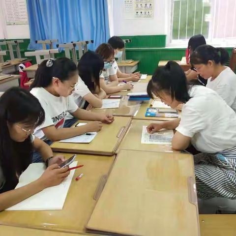 乘风破浪会有时，直挂云帆济沧海。