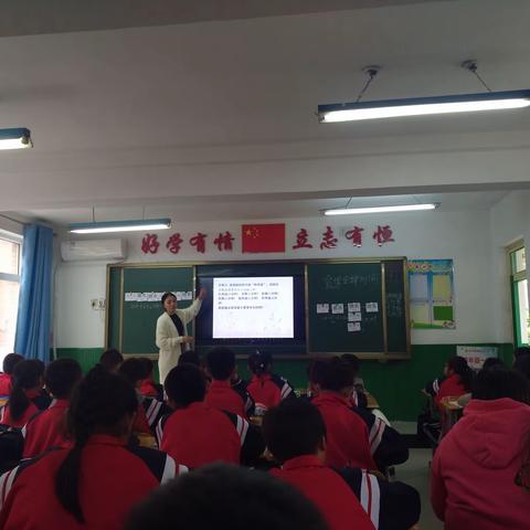 集体教研聚智慧，资源共享促成长