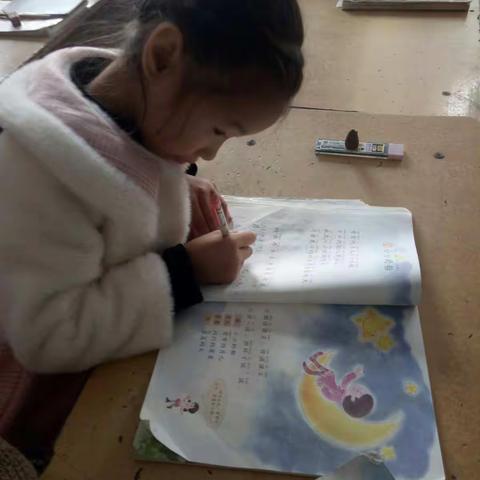 快乐学习为主、严厉教学为辅