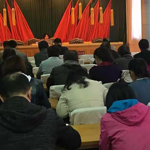 沁县师范乔艺玲院长带头讲好专题党课