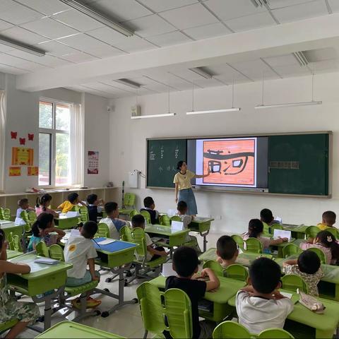 幼小托管三班之我们快乐的第三天［潍坊弘信学校（潍坊四中附属学校）］