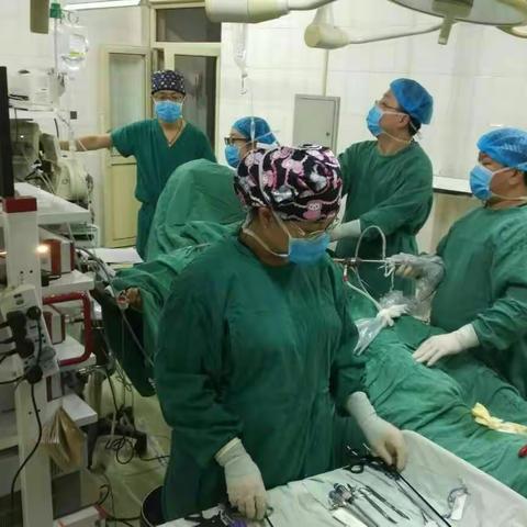 中医院外科成功开展首例全腹腔镜下胆囊切除术+胆总管切开取石术+T管引流术