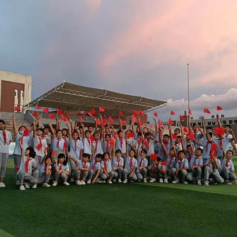 “用心培养 静待花开”——丰宁七小五年二班成长记录