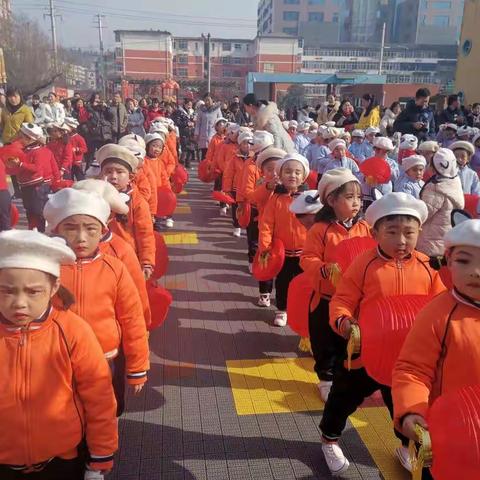 【庆元旦  迎新年】中三班迎新活动剪影