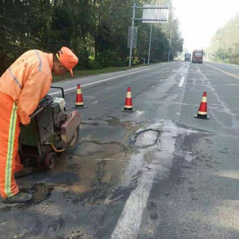 壶关段养护工作纪实