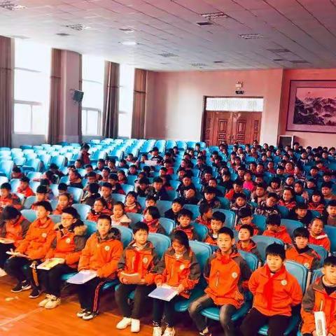 砥砺奋进 不负芳华——金陵外校四年级期中总结暨表彰大会