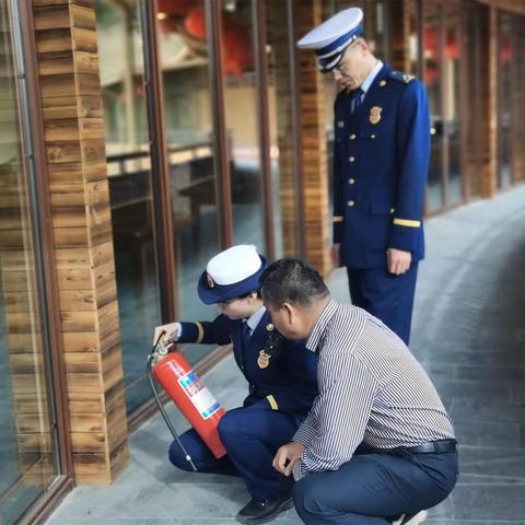 西峰大队宣传教育监督检查双管齐下 筑牢景区防火墙