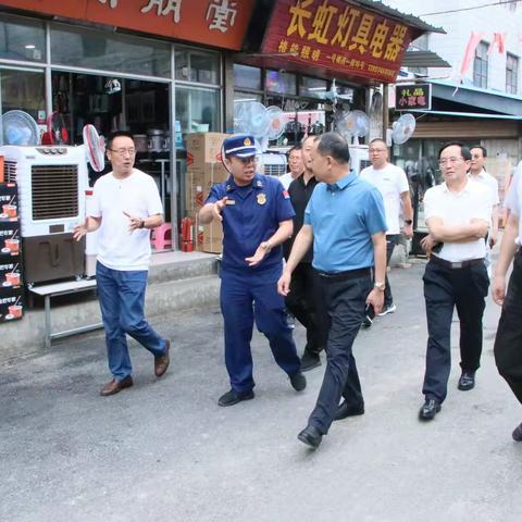 西峰：区人大常委会督导检查全区消防安全工作