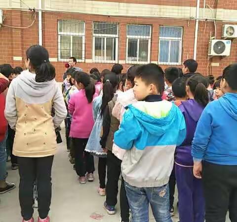 黄庄小学消防安全月活动周总结