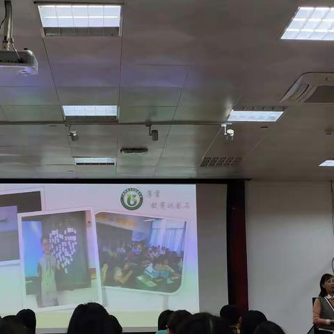 静心教书，潜心育人，成为受学生爱戴，让人民满意的教师。