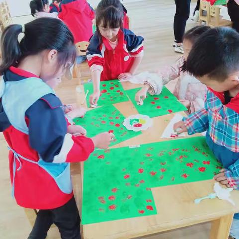 熊口镇中心幼儿园美术班