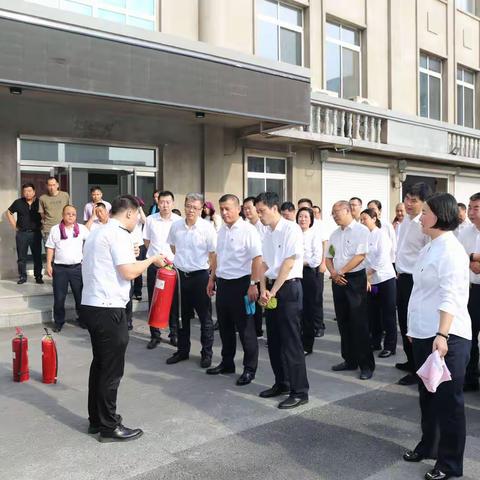 辽阳分行开展消防安全综合演练