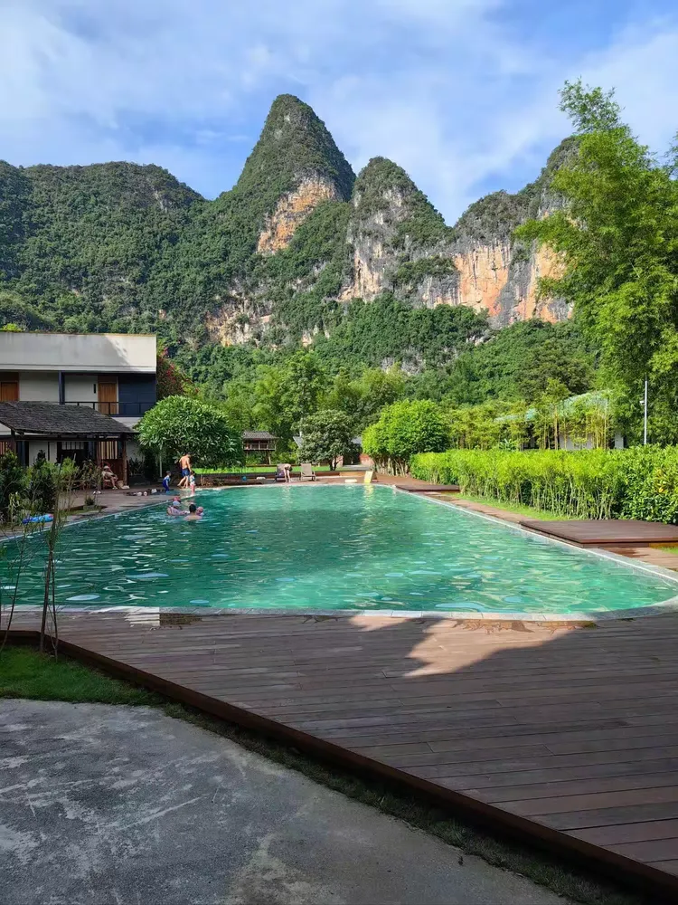 崇左卜花村:黑水河畔的山水秘境