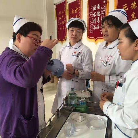 蒲县人民医院护理部组织简易呼吸器操作考试