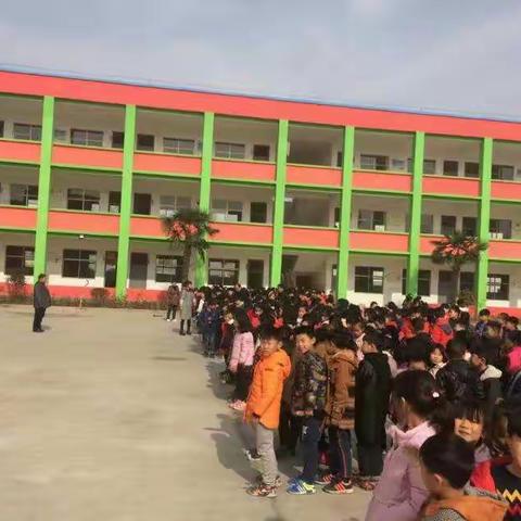 松龄小学“防滑、防溺水”安全教育