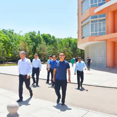 县委书记王世杰深入山阴一中调研高考准备工作