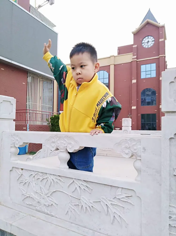 美好的记忆:宋子轩(昊轩)满月留影