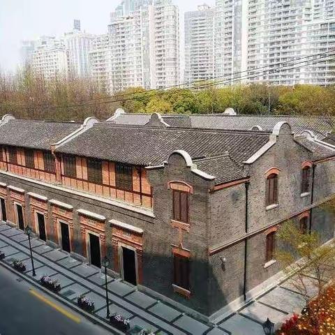 追寻党的足迹 重温红色记忆——参观二大会址纪念馆
