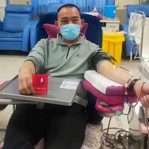 内蒙古呼和浩特分行如意支行客服经理关爱日活动—送温暖 展风采