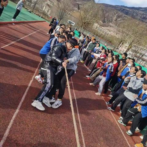 趣味运动健体魄｜石渠县民族寄宿制中学开展第二届冬季趣味运动会