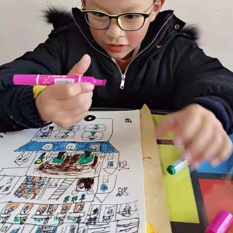 刘力彰的课堂瞬间