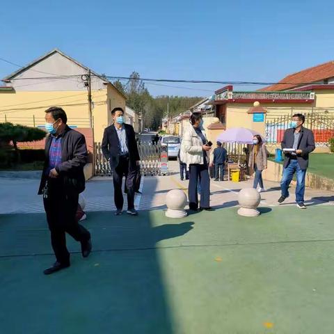 校园安全    警钟长鸣——沂城街道联区检查组到道托镇第二中心上庄幼儿园检查指导