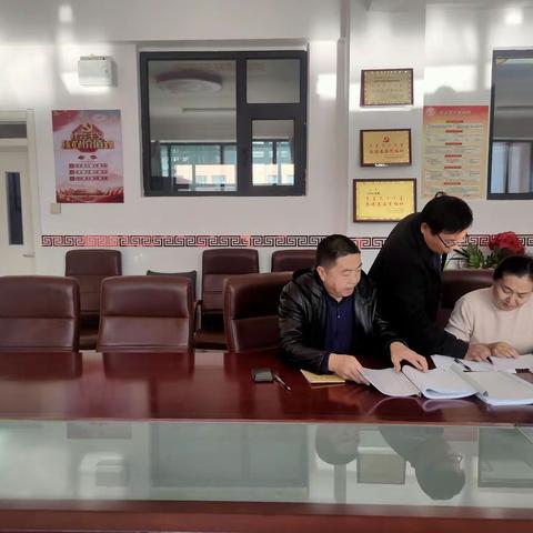 督导引领成长   检查促进提升――科右前旗教育局督导莅临我校指导工作