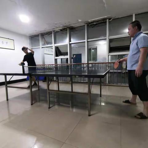 拼搏汗水洒乒台 新余联合团支部团建活动