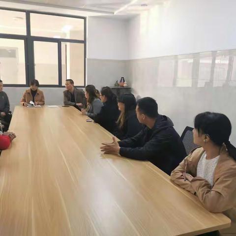 加强家校联系 实施家校共管 ——许昌市第六中学