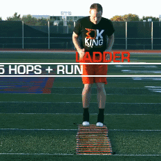 单县人民路小学每日一练之足球绳梯训练2