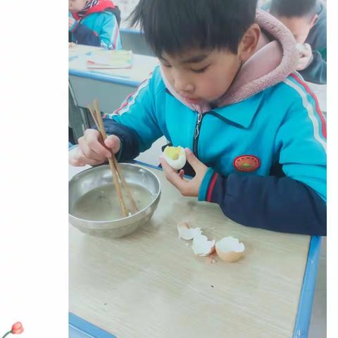 一群活泼可爱的孩子们——宝塔阳光小学三年级