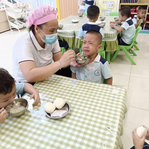 初秋时光·温暖相遇·幸福成长—澄迈县福山中心幼儿园小三班