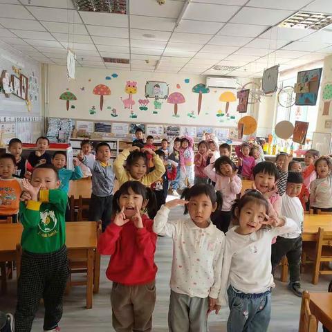 养成良好习惯，从生活点滴做起——府幼中三班成长精彩瞬间