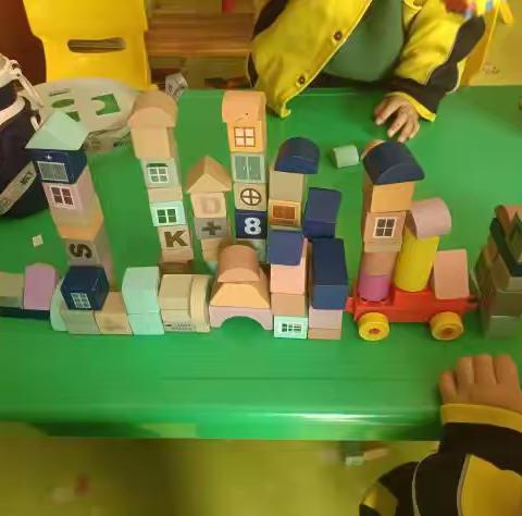 【青岛海洋幼儿园】—彩色高楼—动手动脑，我最强!