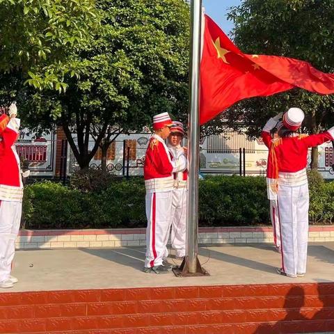 喜迎二十大，争做好少年——黄寨小学2022年建队日暨一年级新生入队仪式