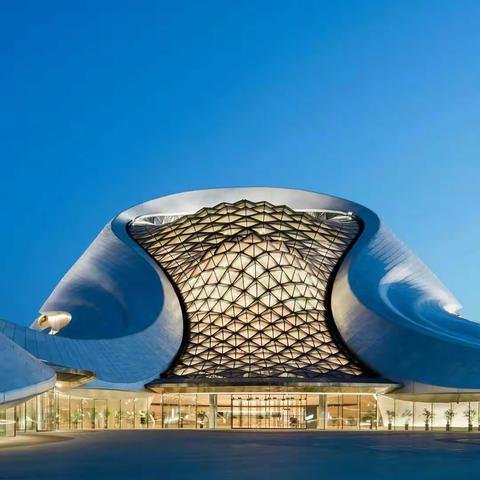 每个努力的人都值得被尊重