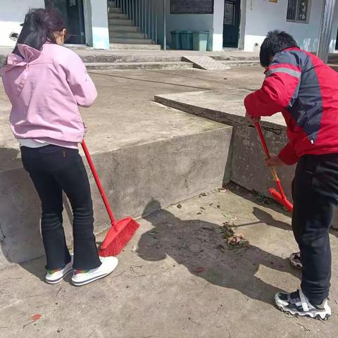 【知雷锋，唱雷锋，学雷锋】—枫港乡在上小学学雷锋系列活动