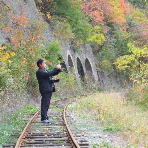 红叶灵官峡