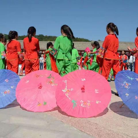 2019乞巧节，姜席镇初级中学乞巧兴趣小组乞巧体验活动剪影
