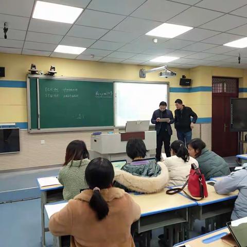 欢聚智慧课堂      体验智慧教学           ——记合肥42中北城世纪城学校智慧课堂培训活动